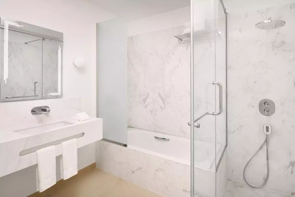 Element by Westin West Bay Doha